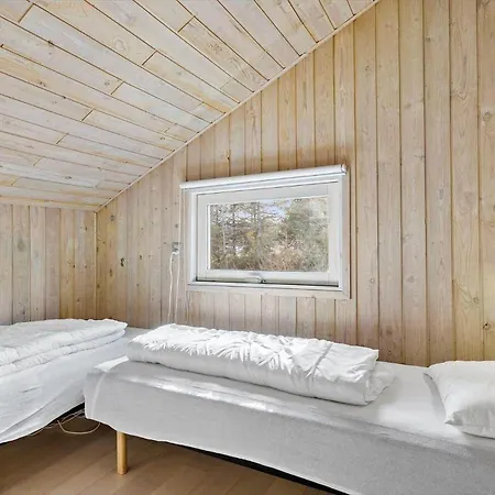 Bl224-pandrup-rodhusparken-91 *